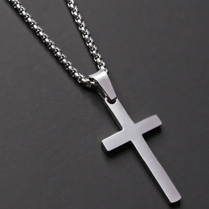 Classic Cross Men’s Necklace – Stylish Stainless Steel Pendant