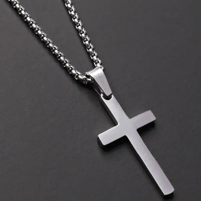 Classic Cross Men’s Necklace – Stylish Stainless Steel Pendant